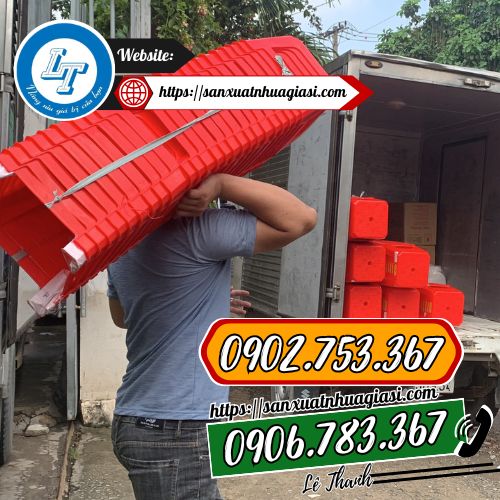 Giao hàng ghế lùn đại cho khách Giao hàng ghế lùn đại cho khách