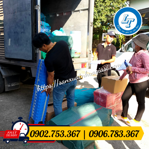 Giao hàng ky hốt rác Giao hàng ky hốt rác