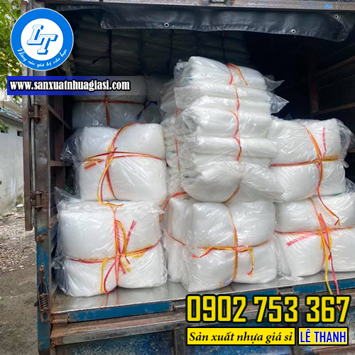 Giao hàng lưới mùng trắng cho khách Giao hàng lưới mùng trắng cho khách