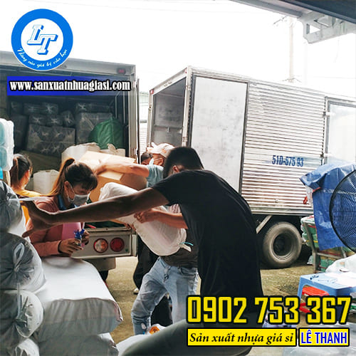 Giao hàng nhanh chóng, bao đổi trả