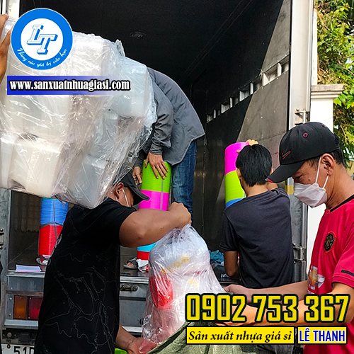 Giao hàng tại kho sọt rác mini Giao hàng tại kho sọt rác mini