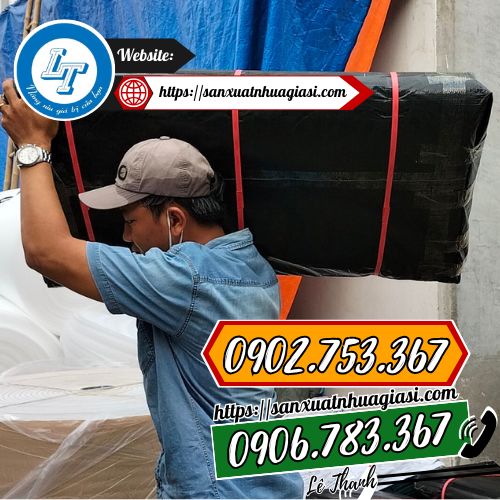 Giao lẻ cuộn bạt đen 2 da cho khách Giao lẻ cuộn bạt đen 2 da cho khách