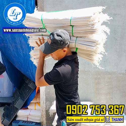 Giao sỉ bao tải gạo cho khách Giao sỉ bao tải gạo cho khách