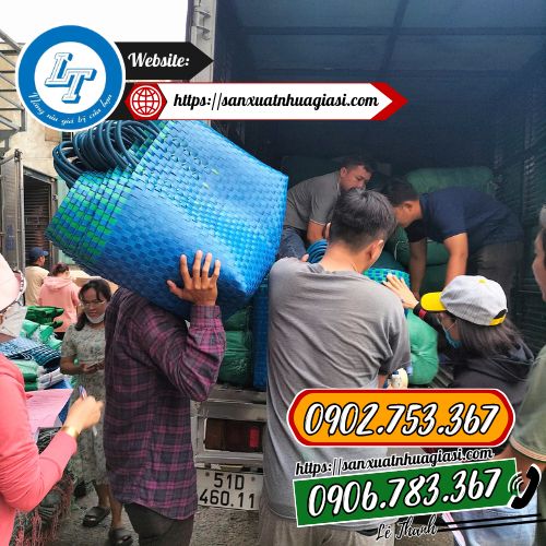 Giao sỉ giỏ xách nhựa đan tay cho khách Giao sỉ giỏ xách nhựa đan tay cho khách