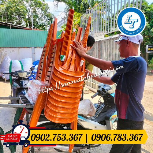 Giao sỉ nguồn hàng bàn ghế nhựa Giao sỉ nguồn hàng bàn ghế nhựa