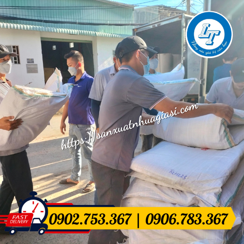 Giao sỉ số lượng bạt sọc giá rẻ Giao sỉ số lượng bạt sọc giá rẻ