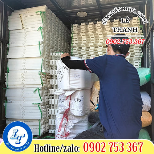 Giao sỉ sàn nhựa nuôi heo