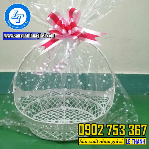 Giấy kiếng gói quà giúp giỏ quà thêm lung linh Giấy kiếng gói quà giúp giỏ quà thêm lung linh