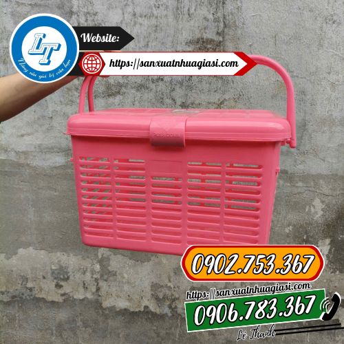 Giỏ nắp có quai màu hồng Giỏ nắp có quai màu hồng