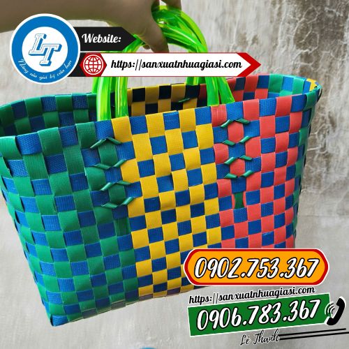 Giỏ xách nhựa đan tay số 8 Giỏ xách nhựa đan tay số 8