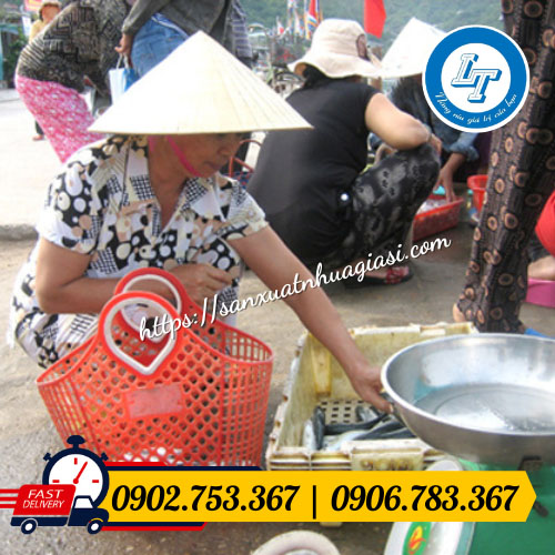 Giỏ xách nhựa chuyên dùng để đi chợ Giỏ xách nhựa chuyên dùng để đi chợ