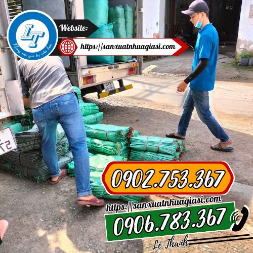 Hỗ trợ giao hàng bao tải đá lạnh Hỗ trợ giao hàng bao tải đá lạnh