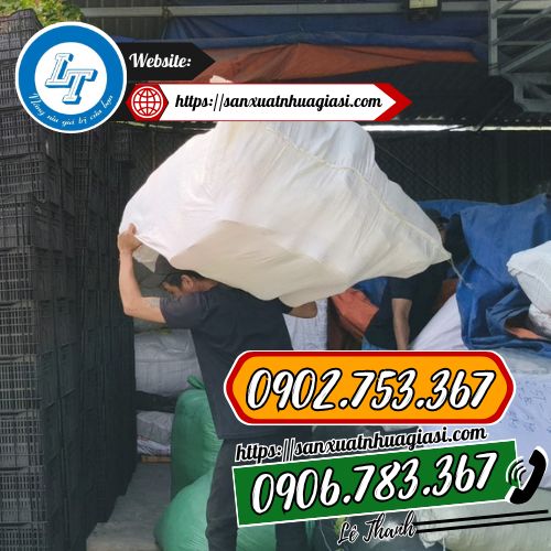 Hỗ trợ giao hàng chén nhựa cho khách Hỗ trợ giao hàng chén nhựa cho khách