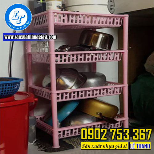 Kệ nhựa để chén bát giúp không gian bếp được gọn gàng hơn Kệ nhựa để chén bát giúp không gian bếp được gọn gàng hơn