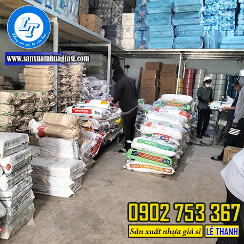 Kho sỉ giấy kiếng gói quà Lê Thanh Kho sỉ giấy kiếng gói quà Lê Thanh