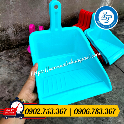 Ky hốt rác cán liền Ky hốt rác cán liền