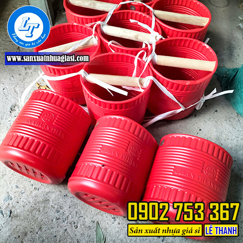 Gàu nhựa múc nước giá bán sỉ rẻ Gàu nhựa múc nước giá bán sỉ rẻ