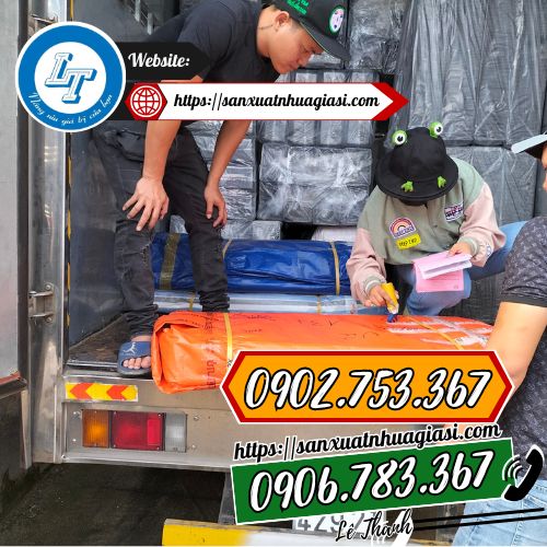 Lê Thanh chuyên sỉ bạt nhựa may bể bạt Lê Thanh chuyên sỉ bạt nhựa may bể bạt
