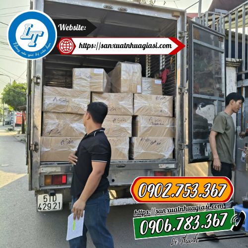 Lê Thanh chuyên sỉ túi zip chỉ đỏ Lê Thanh chuyên sỉ túi zip chỉ đỏ