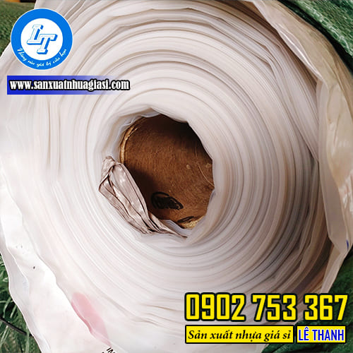 Lõi cuộn bạt lót sàn bê tông màu trắng