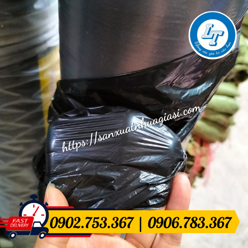 Màng phủ nông nghiệp với lớp màng nilon đen Màng phủ nông nghiệp với lớp màng nilon đen