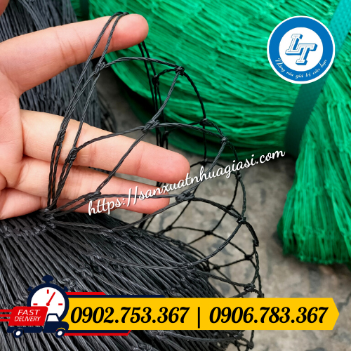 Lưới ngăn gà vịt được sản xuất từ chất liệu nhựa hdpe Lưới ngăn gà vịt được sản xuất từ chất liệu nhựa hdpe