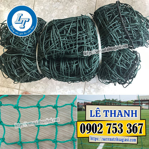 Lưới rào sân đá banh