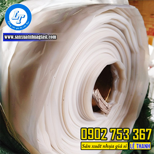 Màng nilon trắng lót sàn đổ bê tông