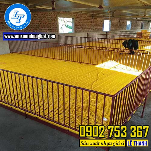Mô hình chuồng chăn nuôi từ sàn nhựa 40x55 Mô hình chuồng chăn nuôi từ sàn nhựa 40x55
