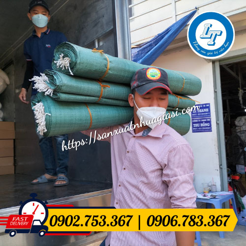 Giao hàng bao tải đựng gạo tại HCM Giao hàng bao tải đựng gạo tại HCM