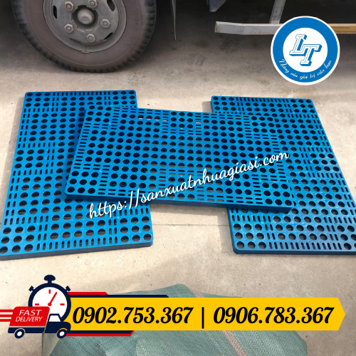 Pallet nhựa kê lót hàng đế bằng Pallet nhựa kê lót hàng đế bằng