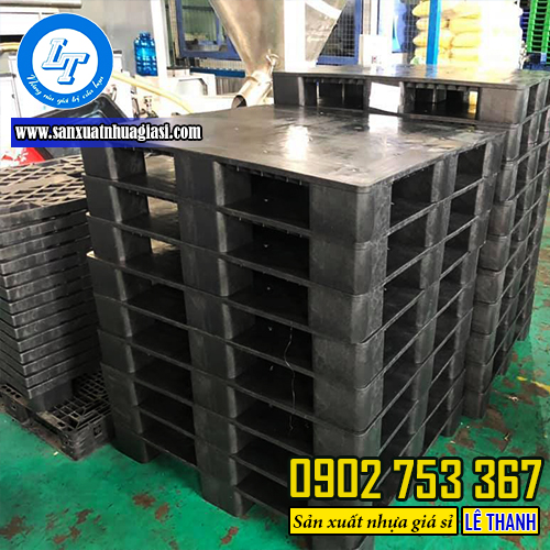 Pallet nhựa lót sàn 1 mặt kín