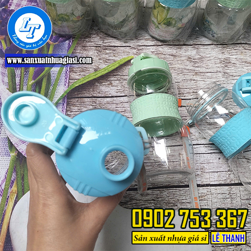 Phần nắp đậy kín dễ đóng, dễ mở Phần nắp đậy kín dễ đóng, dễ mở