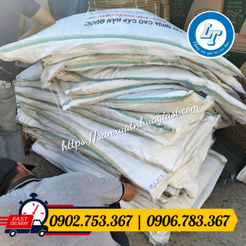 Phân phối sỉ bạt nhựa 3 sọc màu Phân phối sỉ bạt nhựa 3 sọc màu