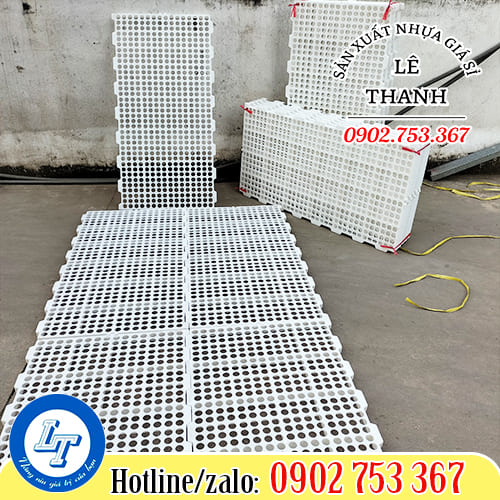 Lê Thanh phân phối tấm lót chuồng heo hcm