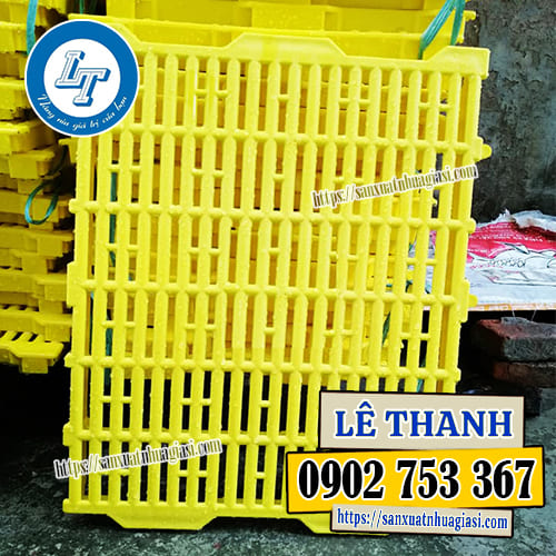 Sàn nhựa nuôi heo 40x55cm màu vàng