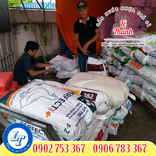 Sắp xếp đơn hàng giao túi xốp bóng mỡ Sắp xếp đơn hàng giao túi xốp bóng mỡ