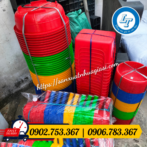 Sỉ số lượng lồng bàn nhựa Sỉ số lượng lồng bàn nhựa