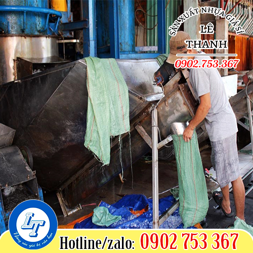 Ứng dụng bao tải dứa tại xưởng sản xuất nước đá