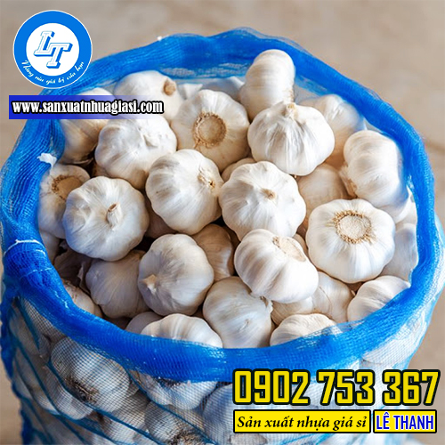 Sử dụng bao tải lưới để đựng tỏi