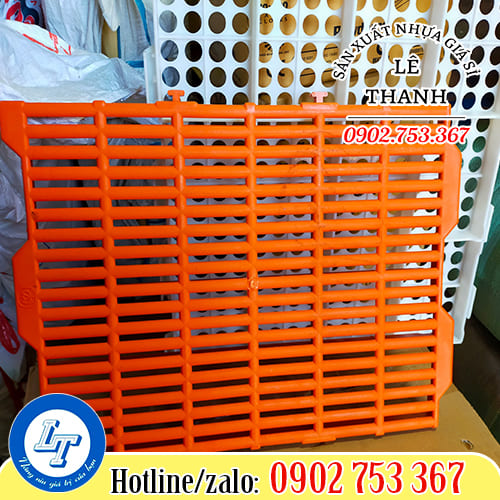 Sàn nhựa chăn nuôi nhiều kích thước