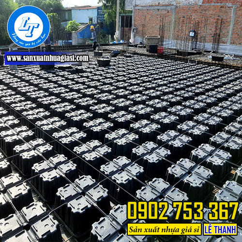 Thi công mòng sàn bằng hộp nhựa ubot