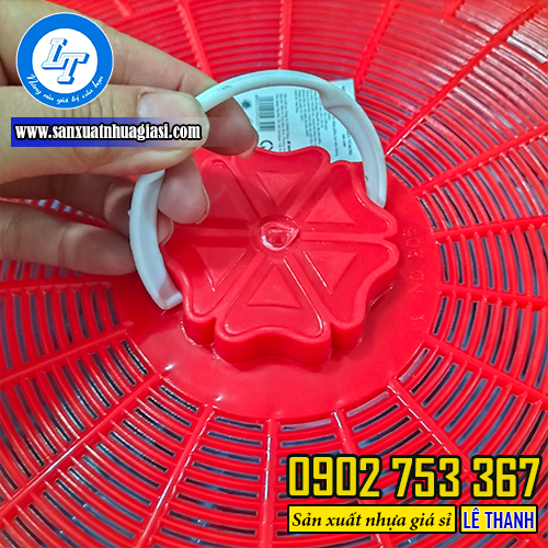 Thiết kế tay cầm tiện lợi Thiết kế tay cầm tiện lợi