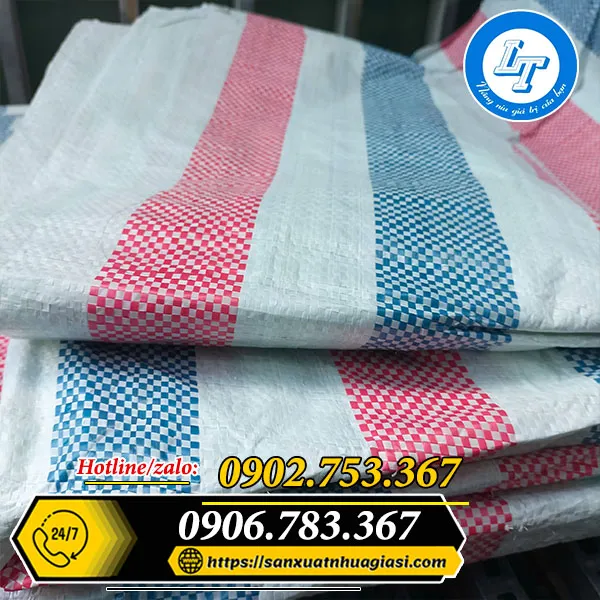 BẠT NHỰA SỌC 3 MÀU