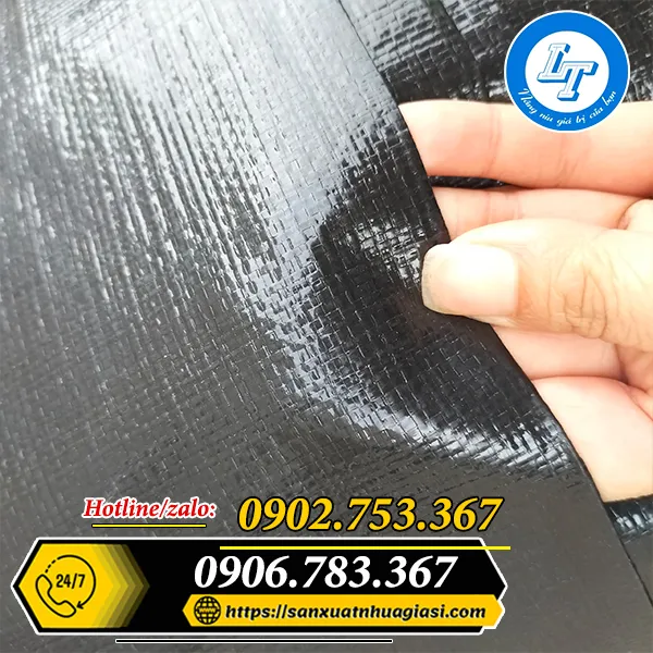 BẠT NHỰA MÀU ĐEN