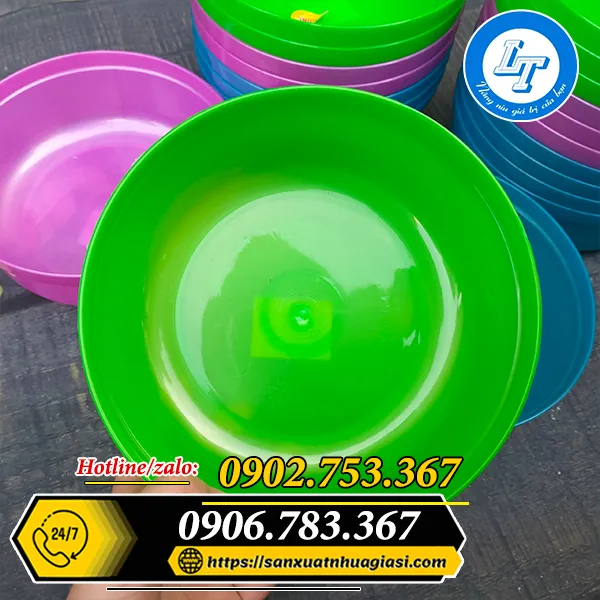 GÁO NHỰA MÚC NƯỚC