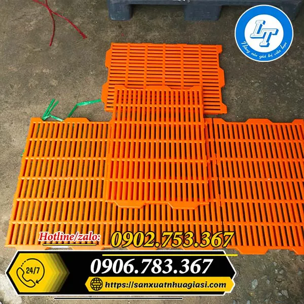 TẤM NHỰA LÓT SÀN CHĂN NUÔI 40x55