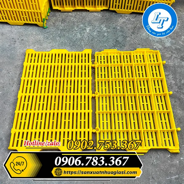 TẤM NHỰA LÓT SÀN CHĂN NUÔI 40x60