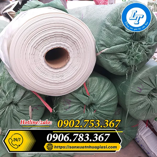 MÀNG NILON LÓT SÀN BÊ TÔNG MÀU TRẮNG