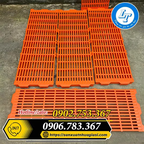 TẤM NHỰA LÓT SÀN CHĂN NUÔI 40x120